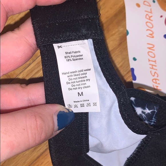 Sports bra - Picture 3 of 4